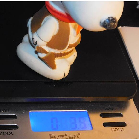 5.5" 60s Vintage Rubber Sheriff Snoopy 1958-1966 United Feature Syndicate Inc. - Picture 4 of 6